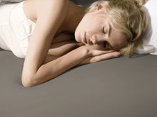 Laden Sie das Bild in den Galerie-Viewer, Bettlaken für Topper aus Lagerbestand