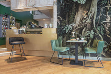 Laden Sie das Bild in den Galerie-Viewer, Stuhl Gaia *Farina Opoku
