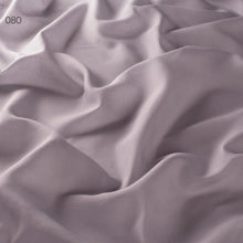 Laden Sie das Bild in den Galerie-Viewer, Gardine Gloria *Farina Opoku Ankleide