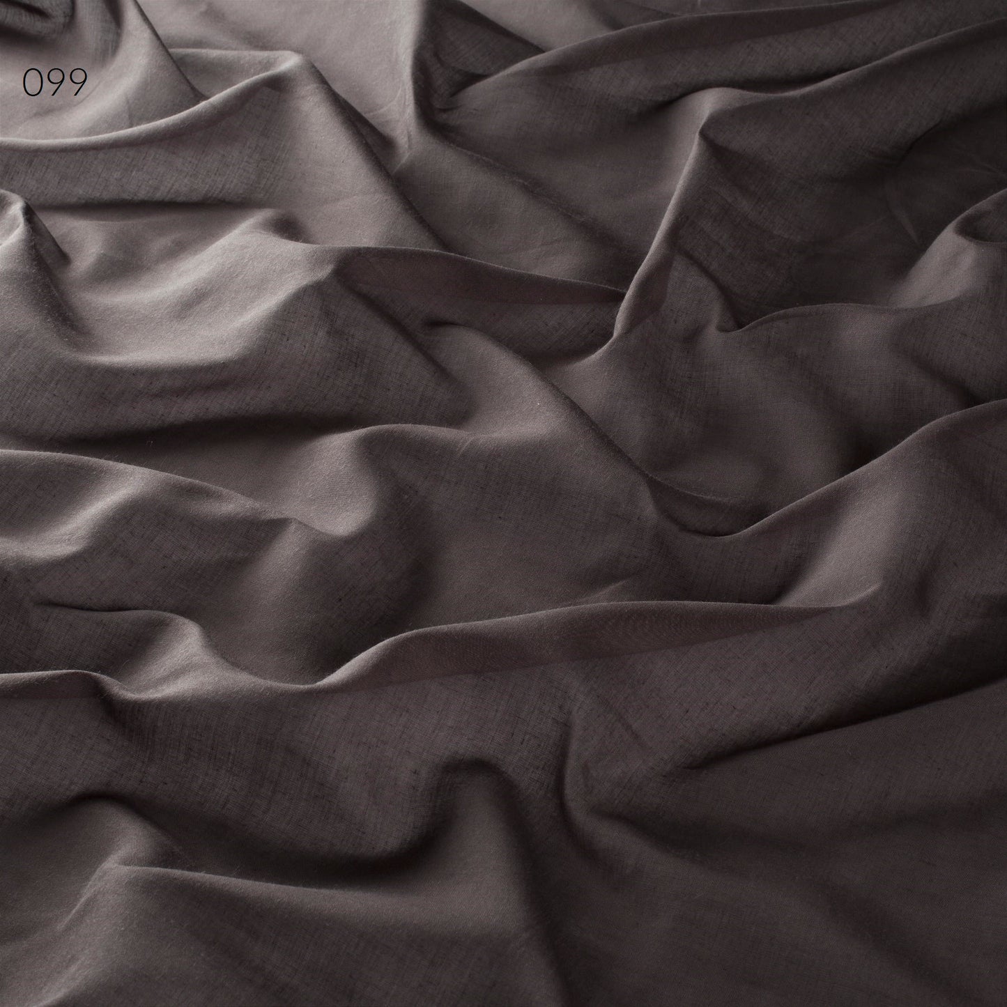 Gardine Gloria *Farina Opoku Ankleide