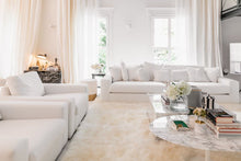 Laden Sie das Bild in den Galerie-Viewer, Lena Terlutter Edition Paloma Sofa