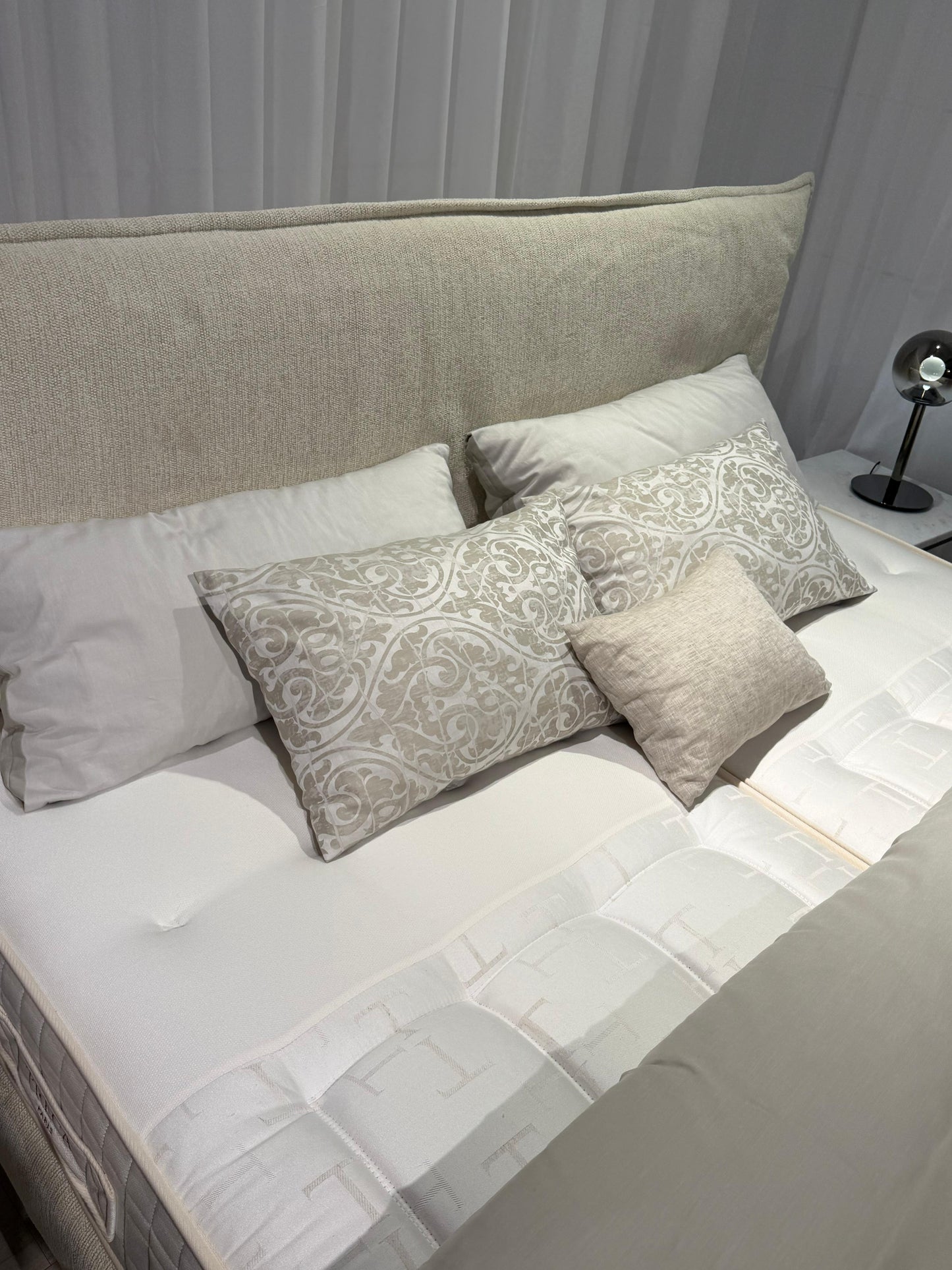 Treca de Paris Boxspringbett 24/7