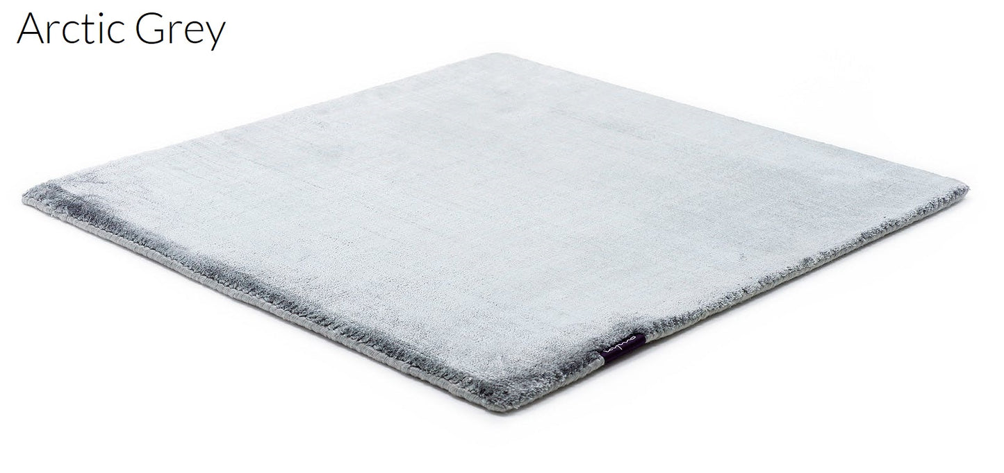 Farina Opoku Teppich Pearl Edition