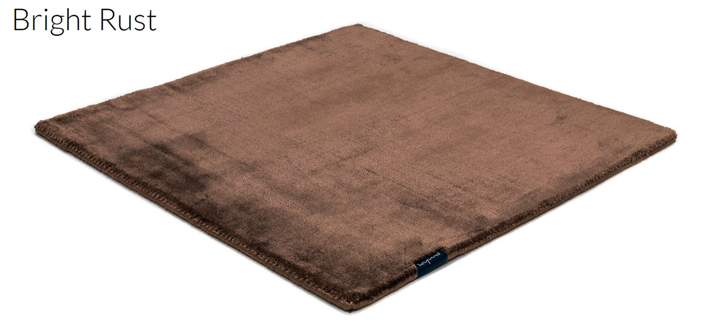 Farina Opoku Teppich Pearl Edition