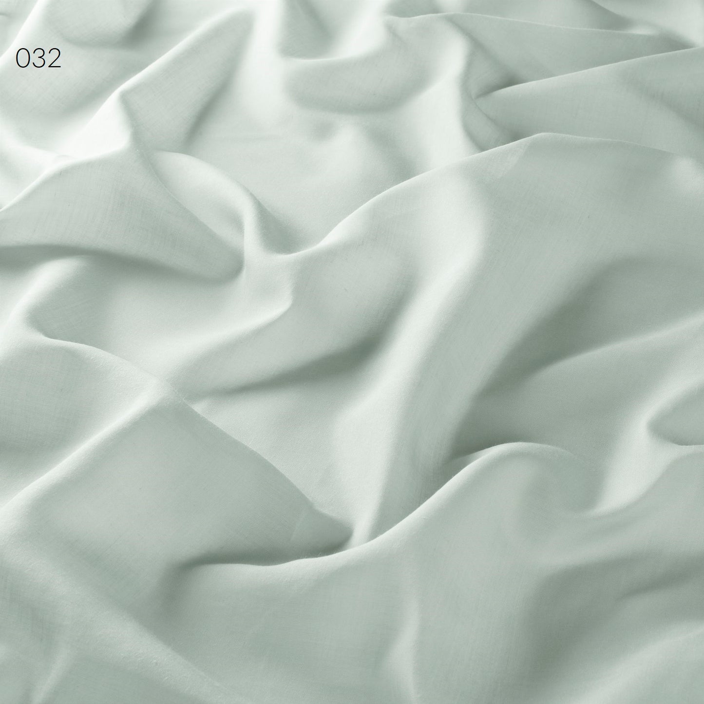 Gardine Gloria *Farina Opoku Ankleide